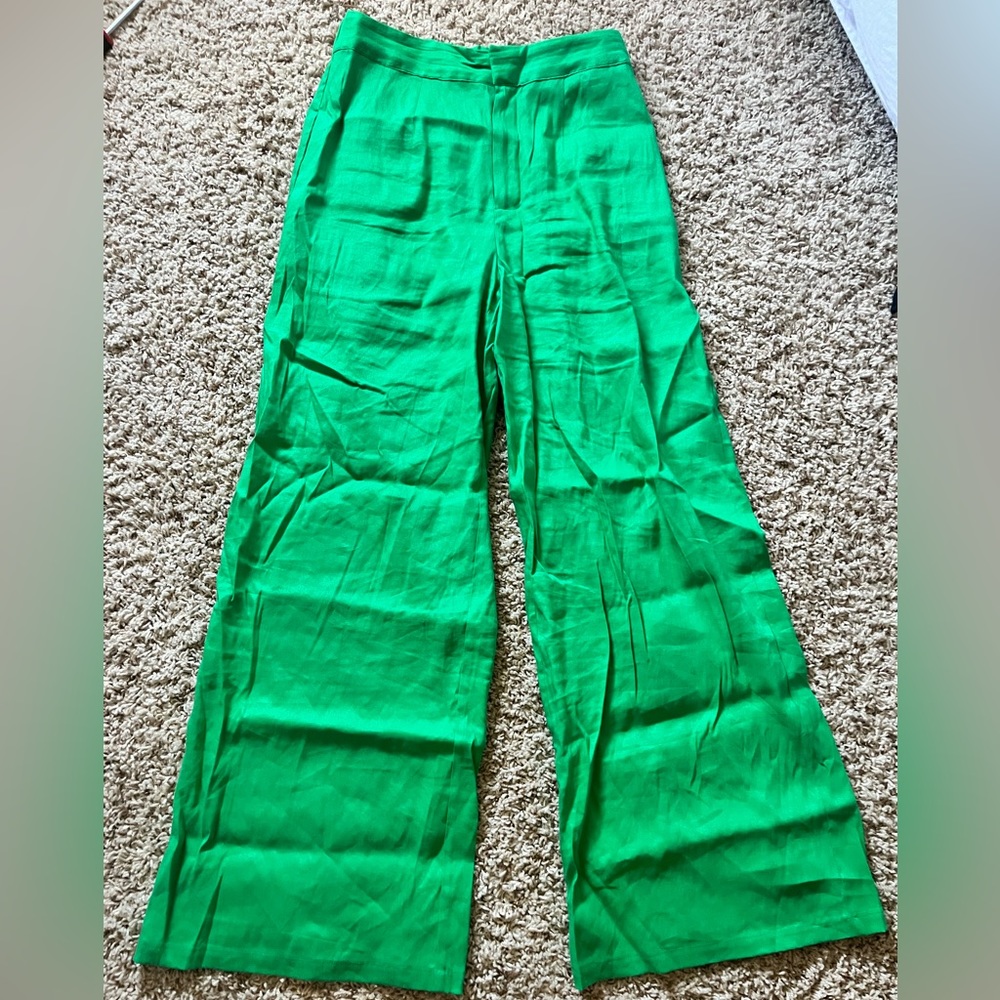 green wide leg pants size 4